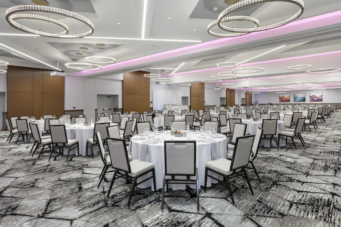 Crowne Plaza Lansing West