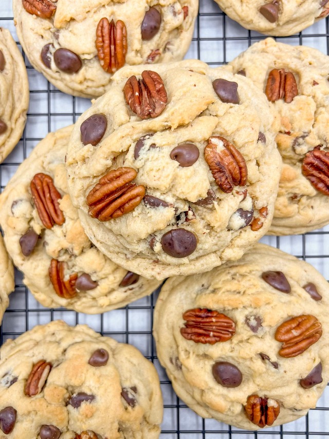 The Berry Pickin' Baker